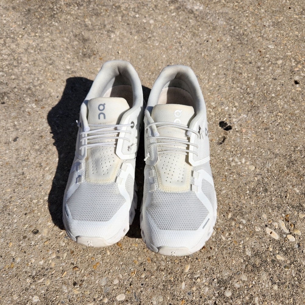 On Cloud / Cloud 6 Shoes - image 6